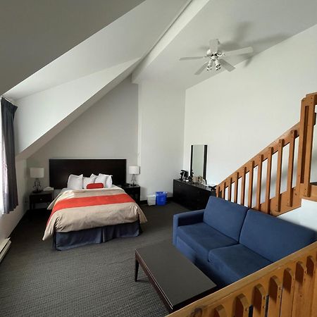 Hotel Vacances Tremblant Mont-Tremblant Zewnętrze zdjęcie