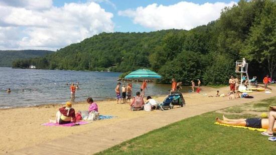 Hotel Vacances Tremblant Mont-Tremblant Zewnętrze zdjęcie